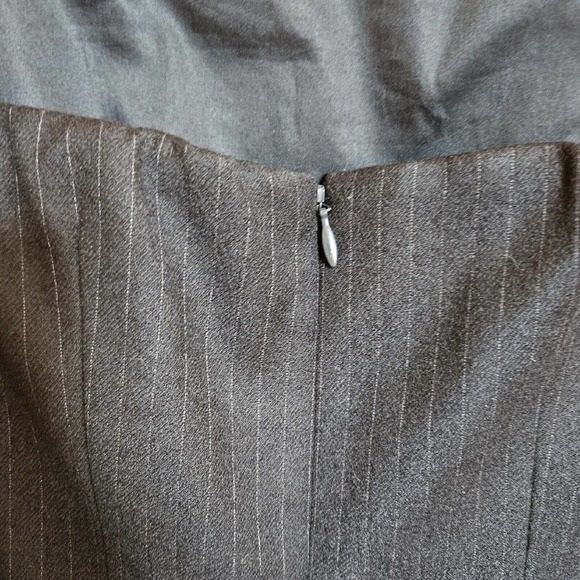 Club Monaco Wool Blend Navy Pin Stripe Strapless Bubble Mini Dress Sz 4 PERFECT - Picture 5 of 11